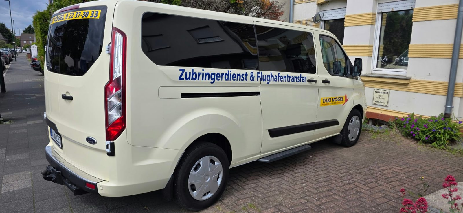Fahrzeug von Taxi Vogel 9